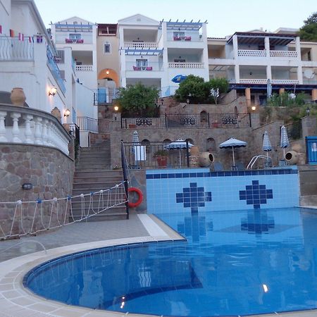 Ktm Sunny Villas Pórosz Kültér fotó